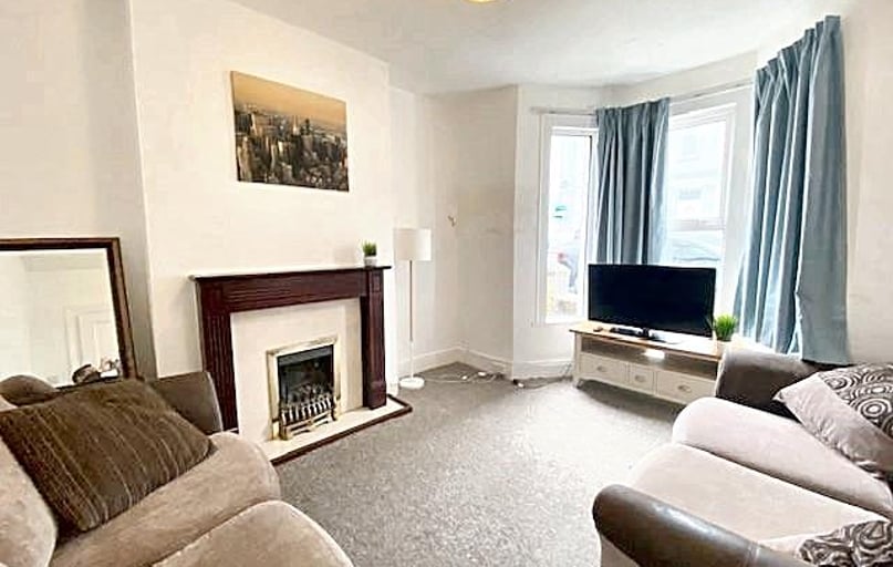 West Hill Road, Mutley, Plymouth - Image 1